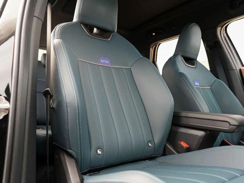 MINI Mini Countryman U25 Mini C Favoured Countryman