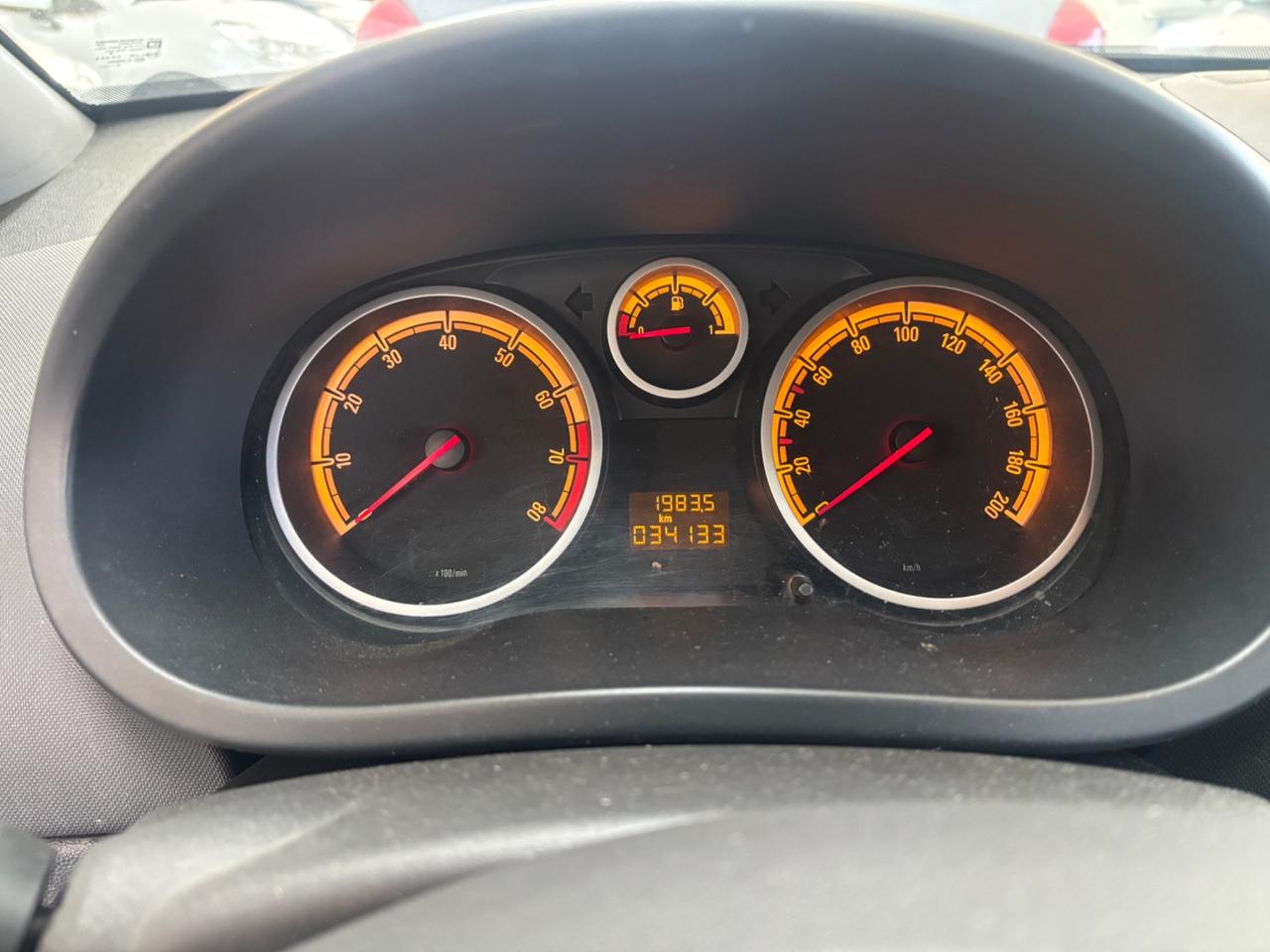 Opel Corsa 1.2 3 porte Enjoy