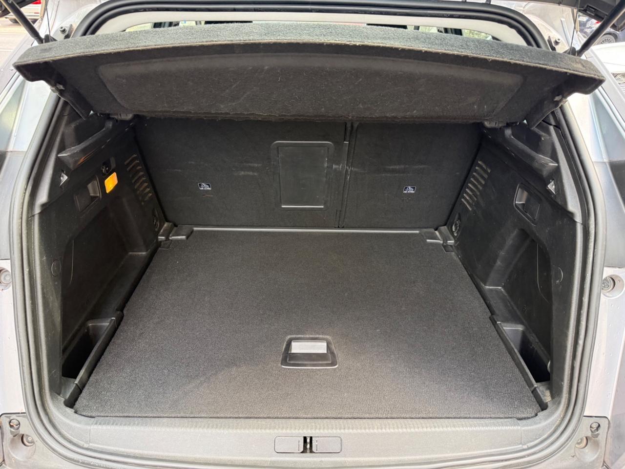 Peugeot 3008 BlueHDi 130 S&S Allure