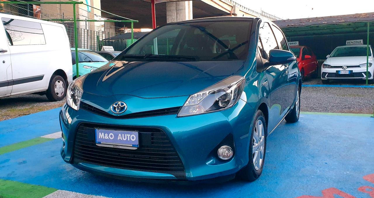 TOYOTA YARIS 1.5 BENZINA/IBRIDA FULL OPTIONAL KM 71 MILA