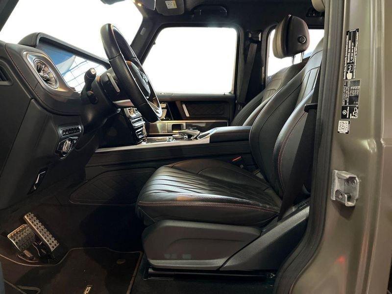 Mercedes-Benz Classe G - W463 2018 G 500 AMG Line 421cv auto