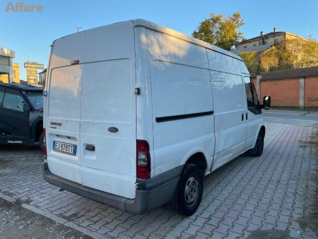 FORD Transit 300L 2.2 TDCi/115 PL-TM Furgone