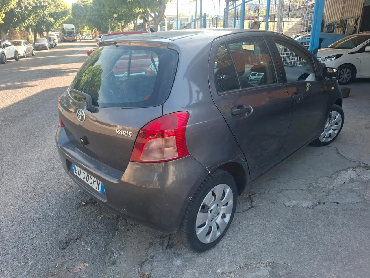 Toyota Yaris 1.0 5 porte anno 2008
