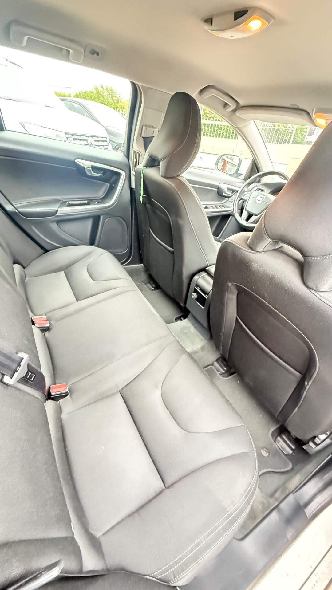 VOLVO V60 2018 EURO 6 IMPECCABILE!