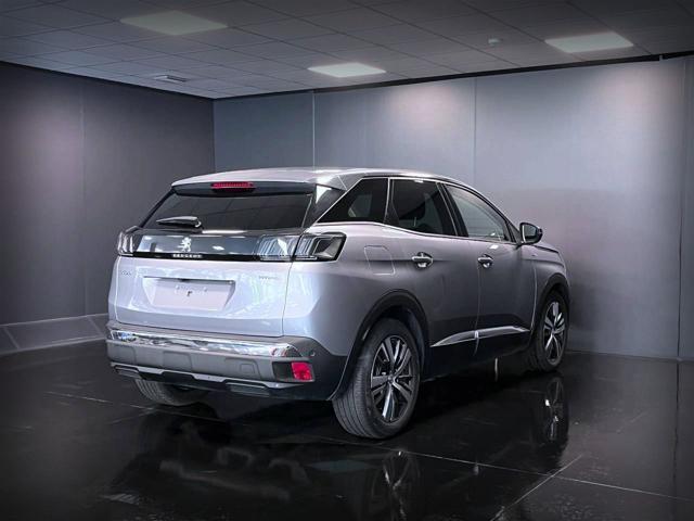 PEUGEOT 3008 Hybrid 225 e-EAT8 Allure