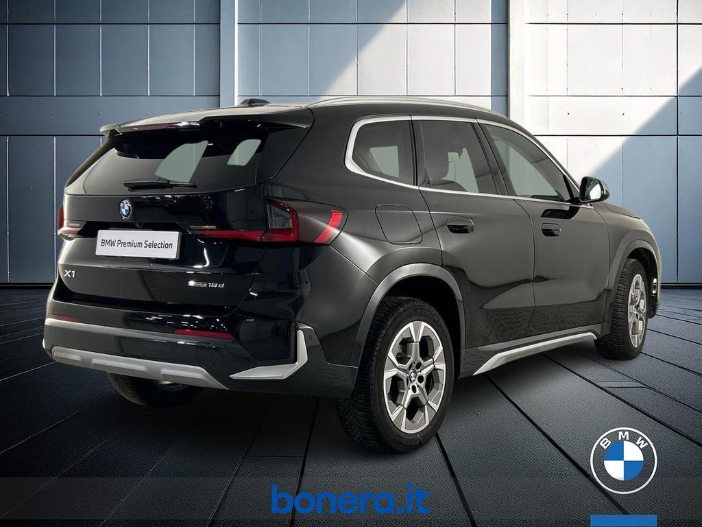 BMW X1 18 d X-Line Edition Essence sDrive DCT