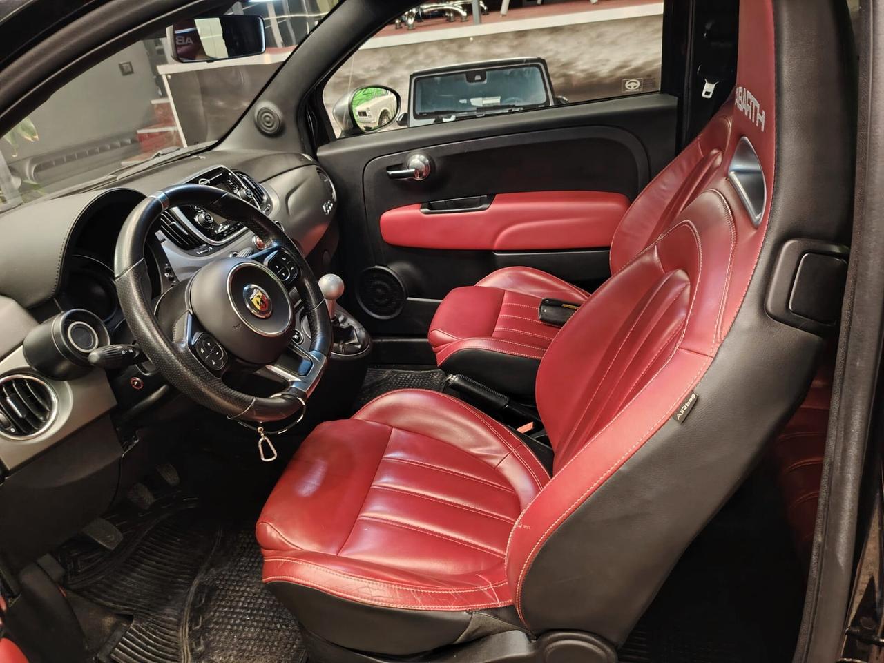 Abarth 595 1.4 Turbo T-Jet 165 CV Turismo