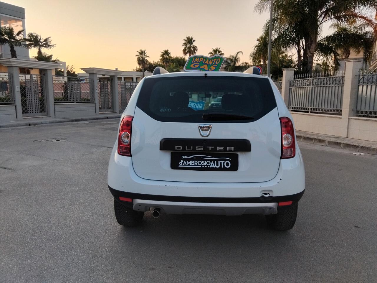 Dacia Duster 1.6 benzina 110cv GPL Laurèate 4x2