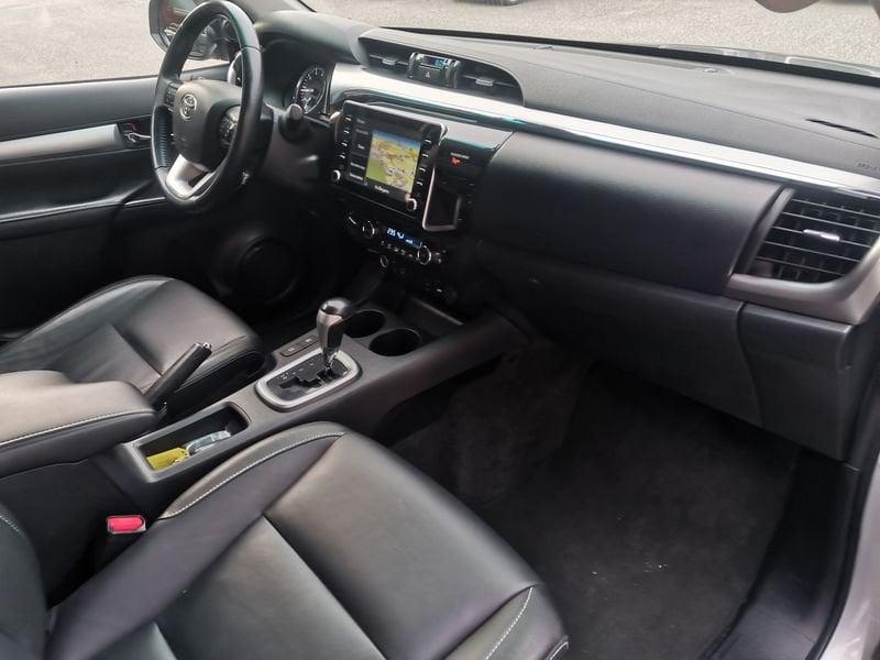 Toyota Hilux 2.8 D-4D 4WD 4 porte Double Cab Executive