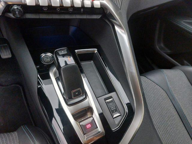PEUGEOT 3008 BlueHDi 130 EAT8 Allure senza vincolo finanziam.