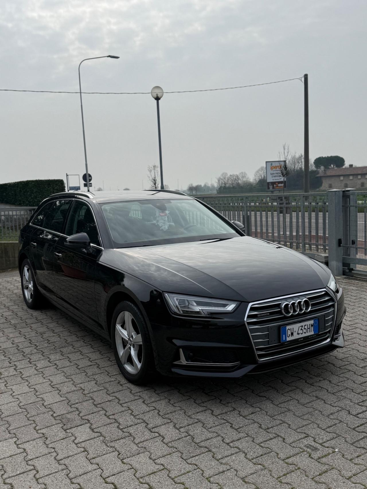 Audi A4 40 TDI quattro S tronic
