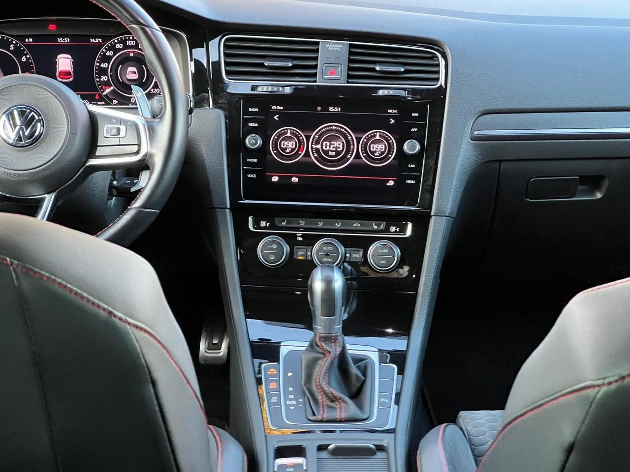 Volkswagen Golf GTI Performance 2.0 245 CV TSI DSG 3p. BMT