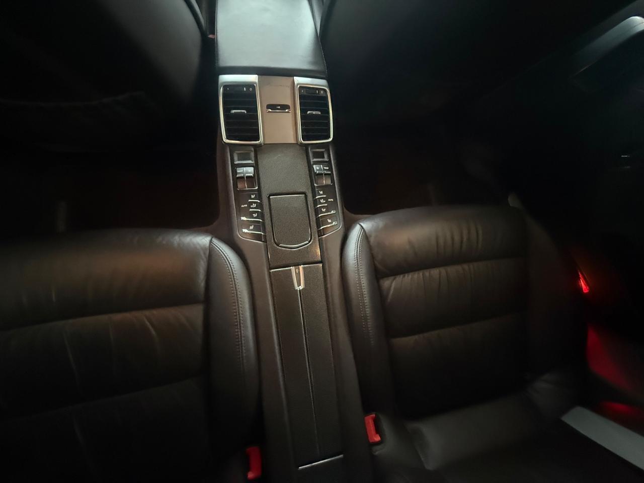 Porsche Panamera 4.8 4S