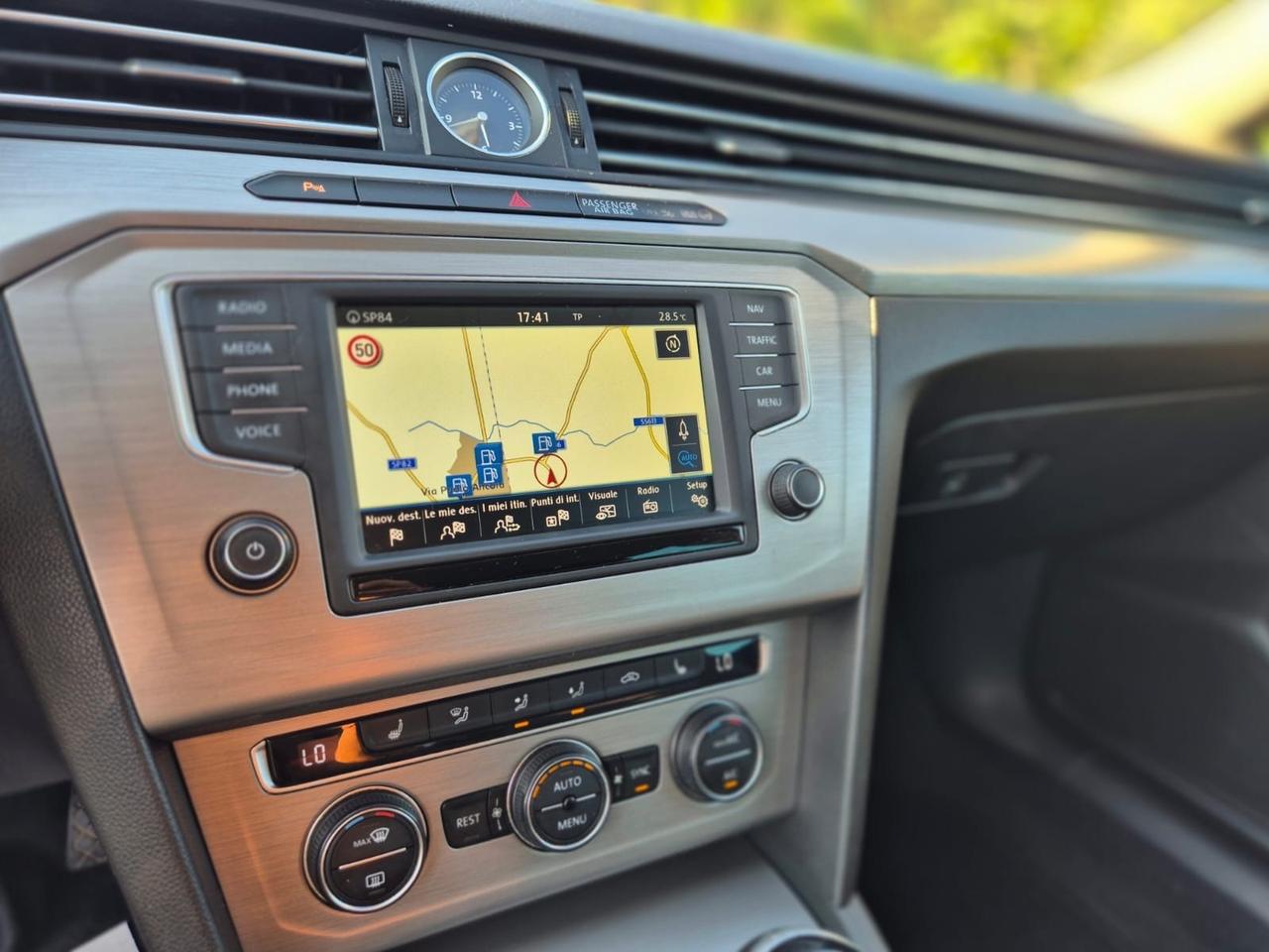 Volkswagen Passat 1.6 TDI Business BlueMotion Technology