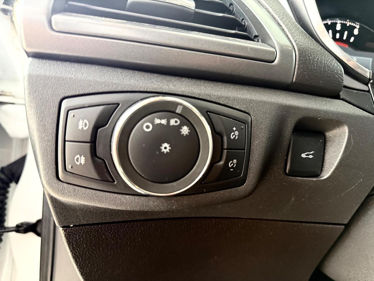 Ford Mondeo 2.0 TDCi 150 CVTitanium*NAVI*LED*PELLE*SENSORI