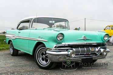 PONTIAC CHIEFTAIN 5.7 V8 - 2 DOOR HARDTOP 1957 - RESTAURO TOTALE