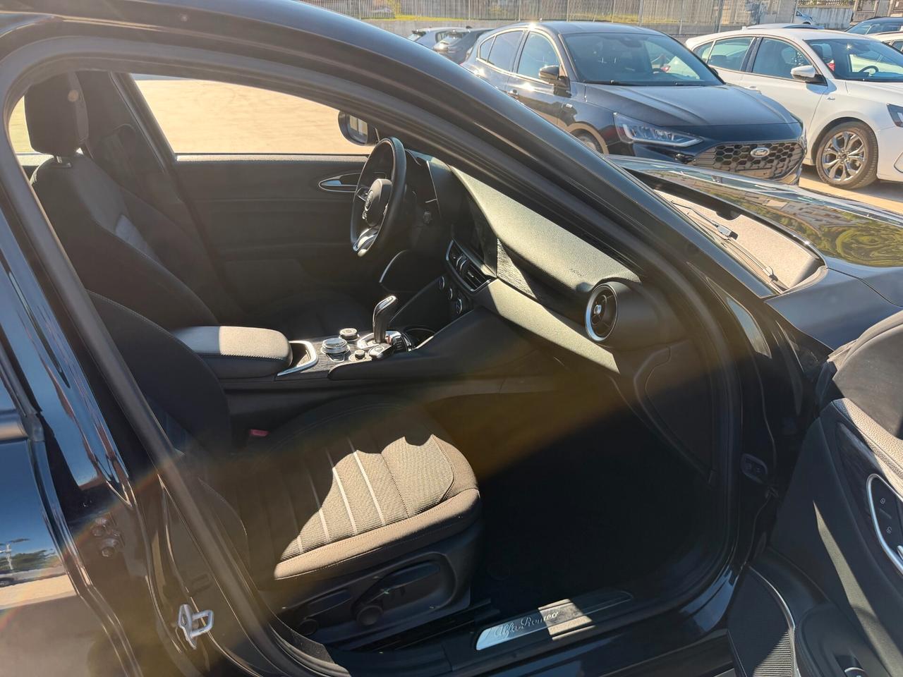 Alfa Romeo Giulia 2.2 Turbodiesel 190 CV AT8 Super Business