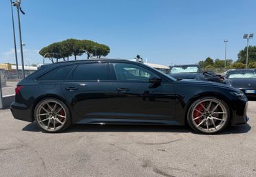 Audi RS6 Avant /carboceramici/tetto/4stz/pelle cuoio/scarico/head/strafull