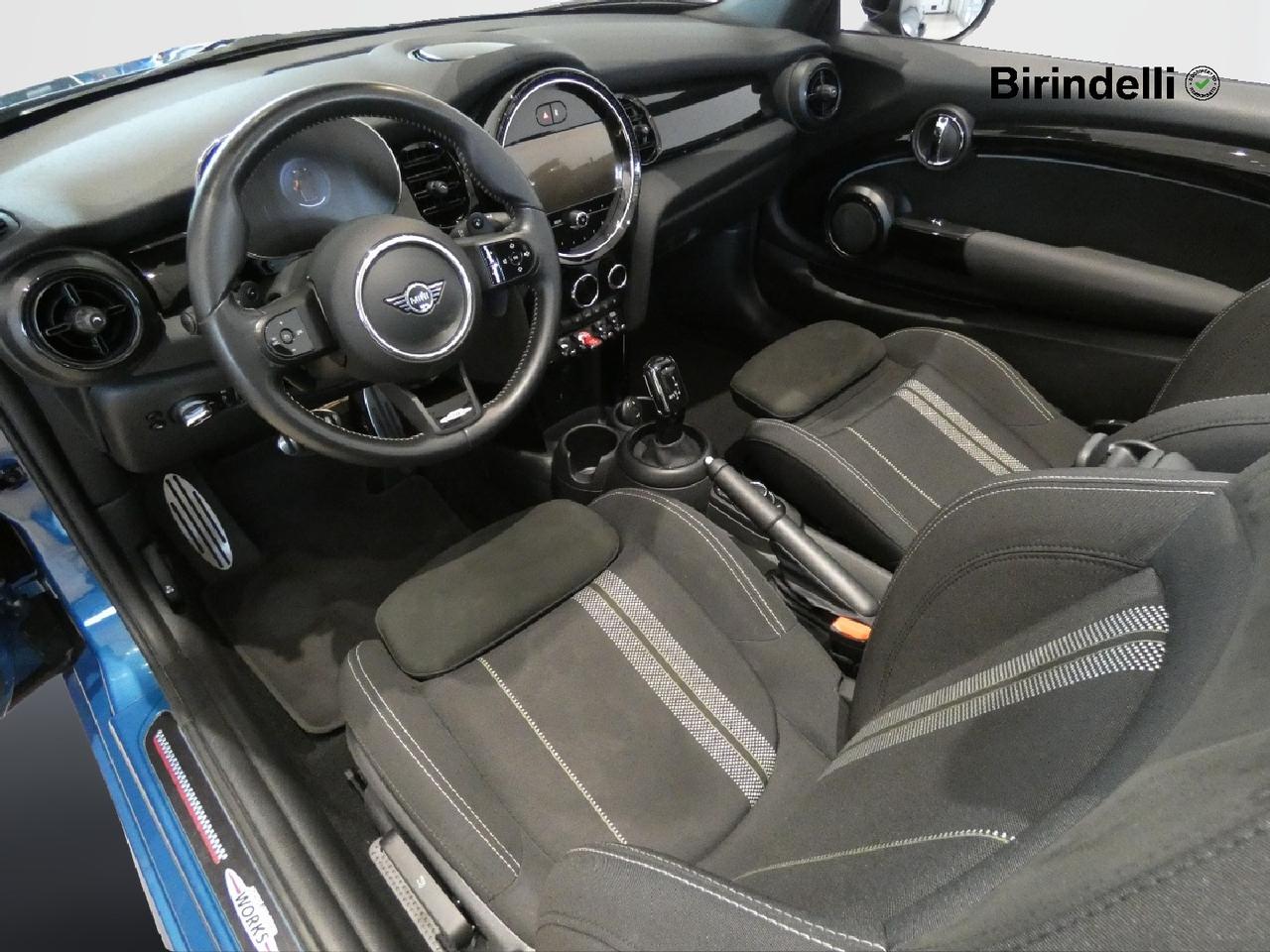 MINI Mini Cabrio (F57) - Mini 2.0 Cooper S JCW Cabrio