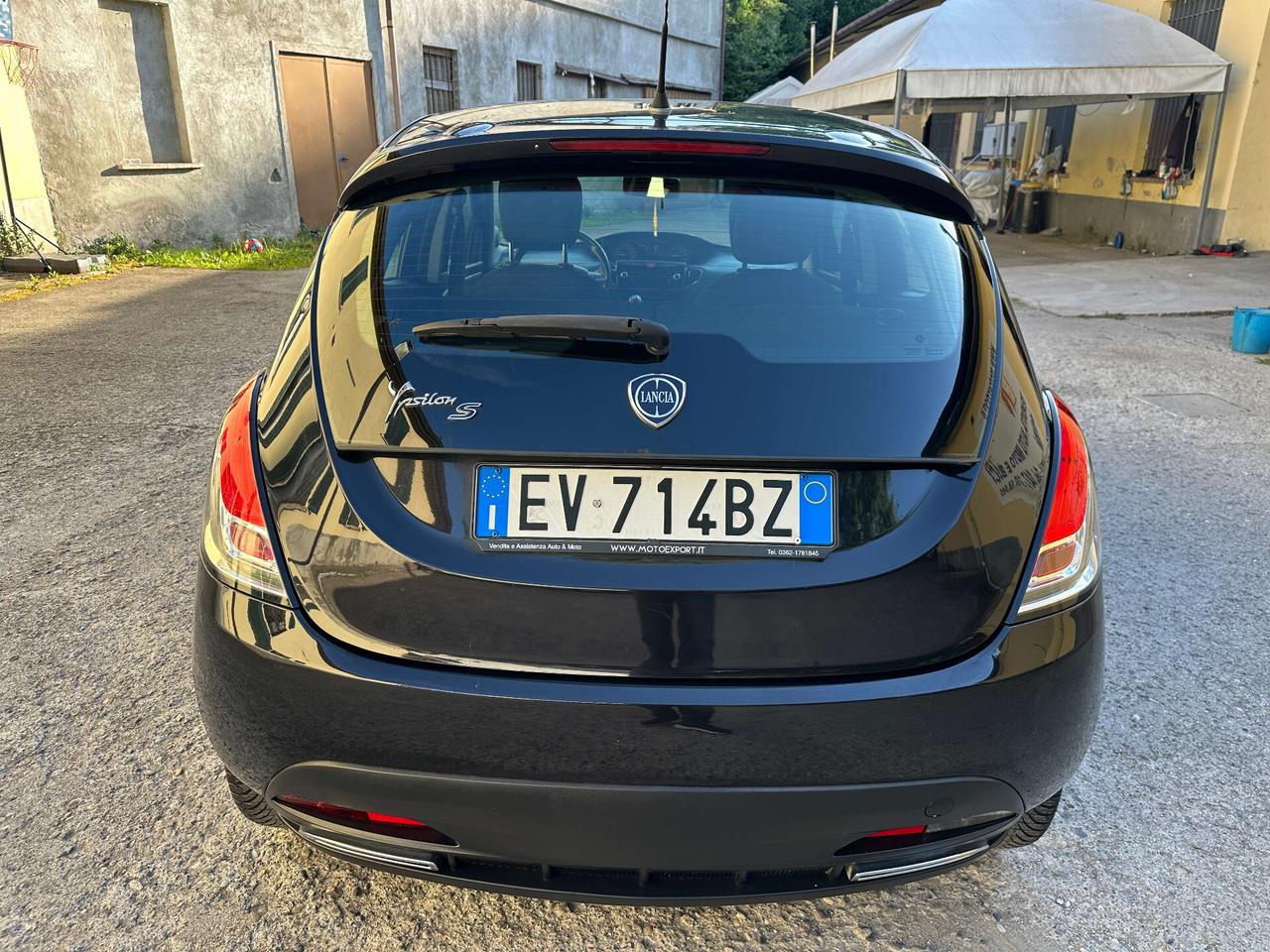 Lancia Ypsilon 1.2 69 CV 5 porte Platinum