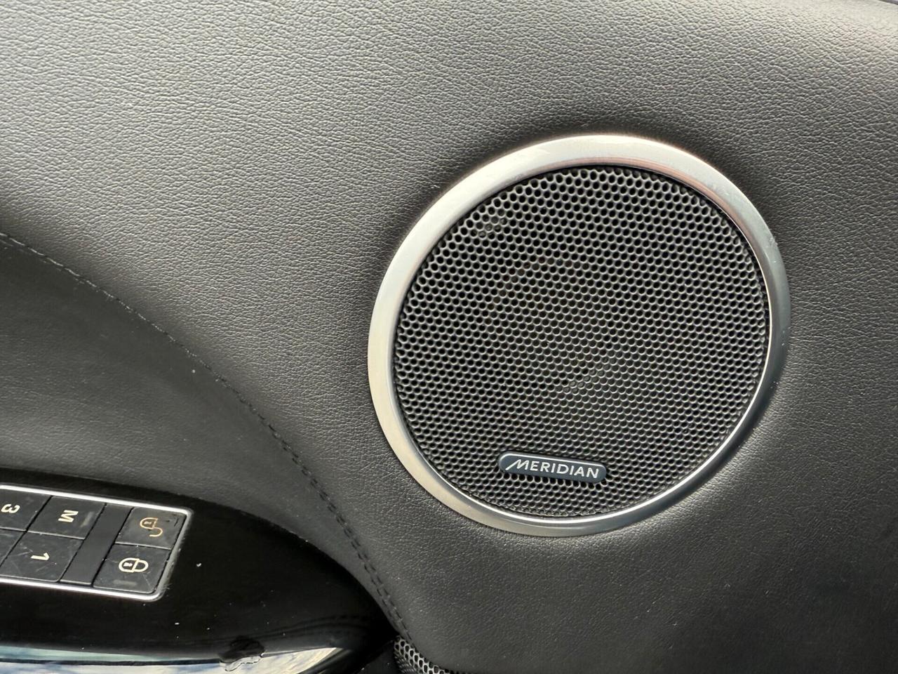 Land Rover Range Rover Vogue auto 3.0 tdV6