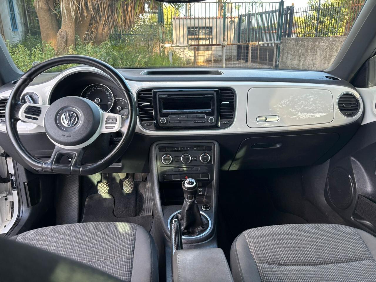 VOLKSWAGWEN MAGGIOLINO 1.6 TDi Design - 2012