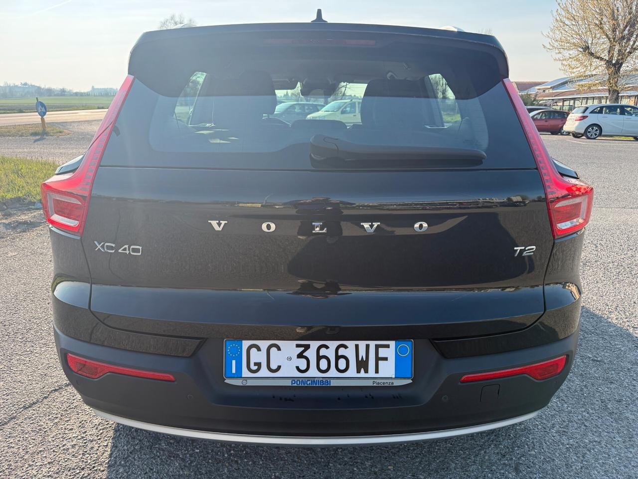 Volvo XC40 T2 Momentum Pro N1 UNICOPROPRIETARIO