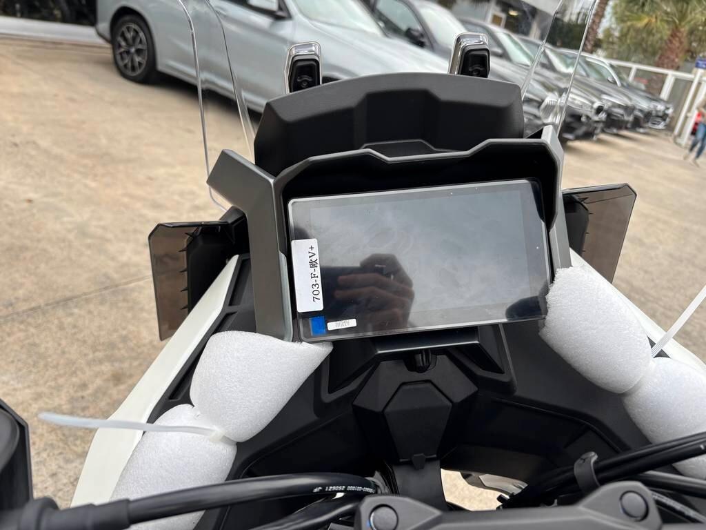 Zontes ZT 703 F tua a soli 85 euro al mese senza anticipo