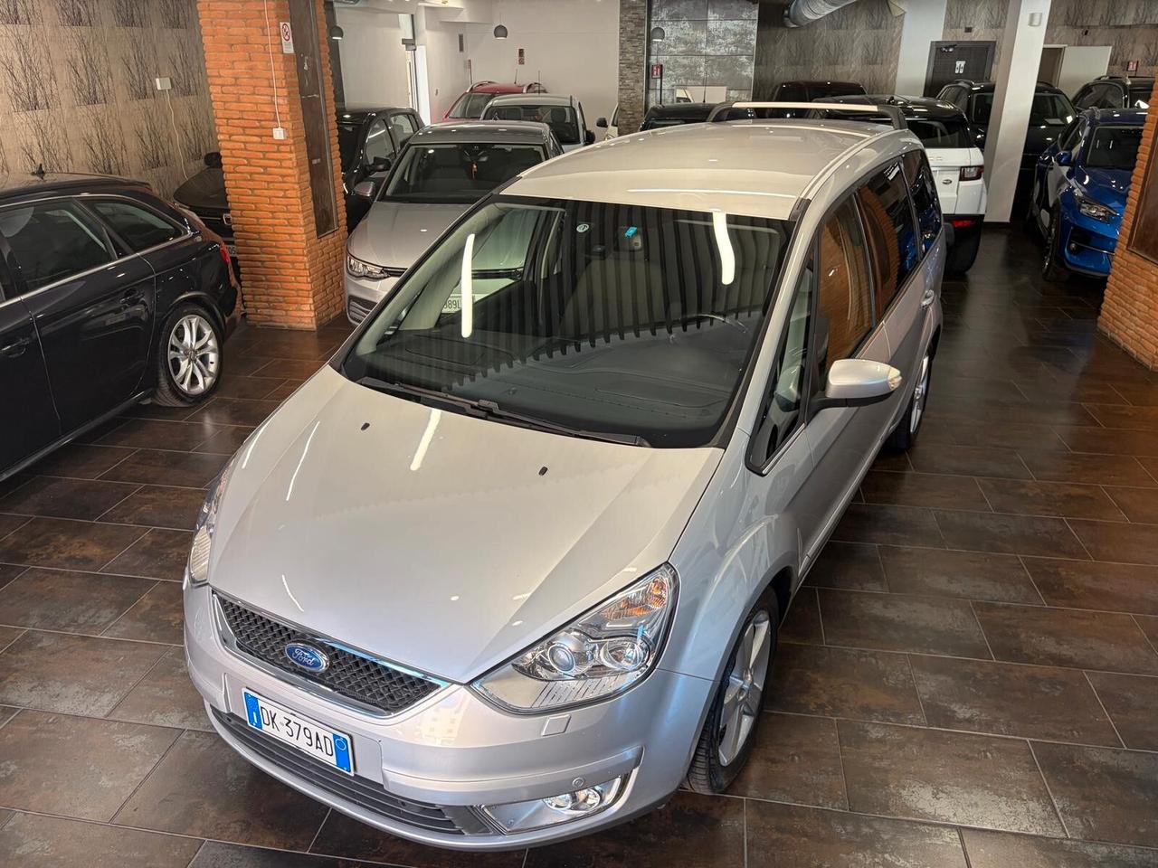 Ford Galaxy 1.8 TDCi 125 CV Ghia