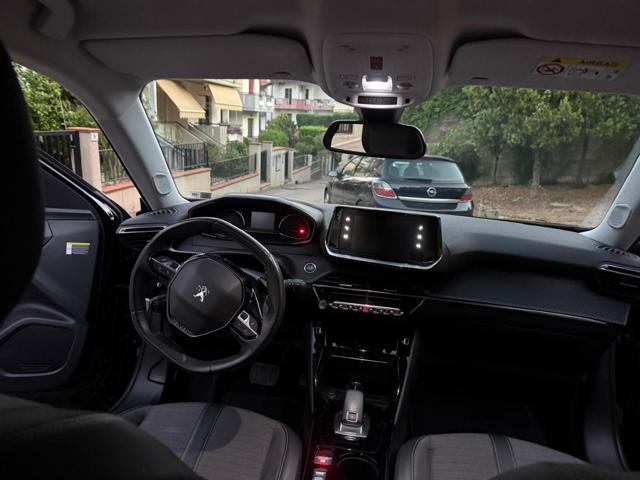 PEUGEOT 2008 BlueHDi 130 S&S EAT8 Allure