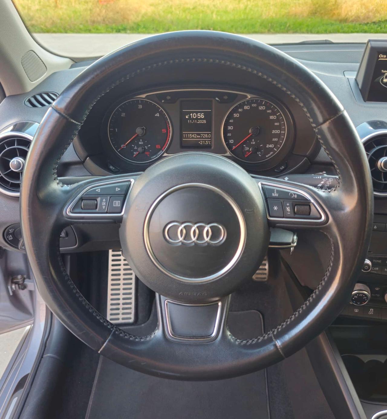 Audi A1 1.6 TDI S line edition