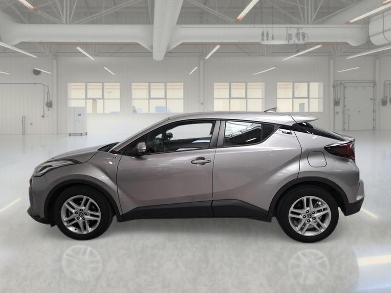 TOYOTA C-HR 1.8H 98CV E-CVT Business