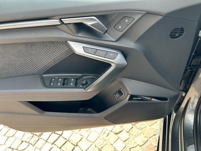 AUDI RS3 SPB TFSI quattro S tronic Carbo