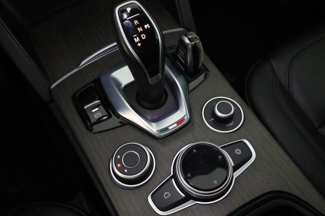 ALFA ROMEO Stelvio Stelvio 2.2 Turbodiesel 210 CV AT8 Q4 Ti