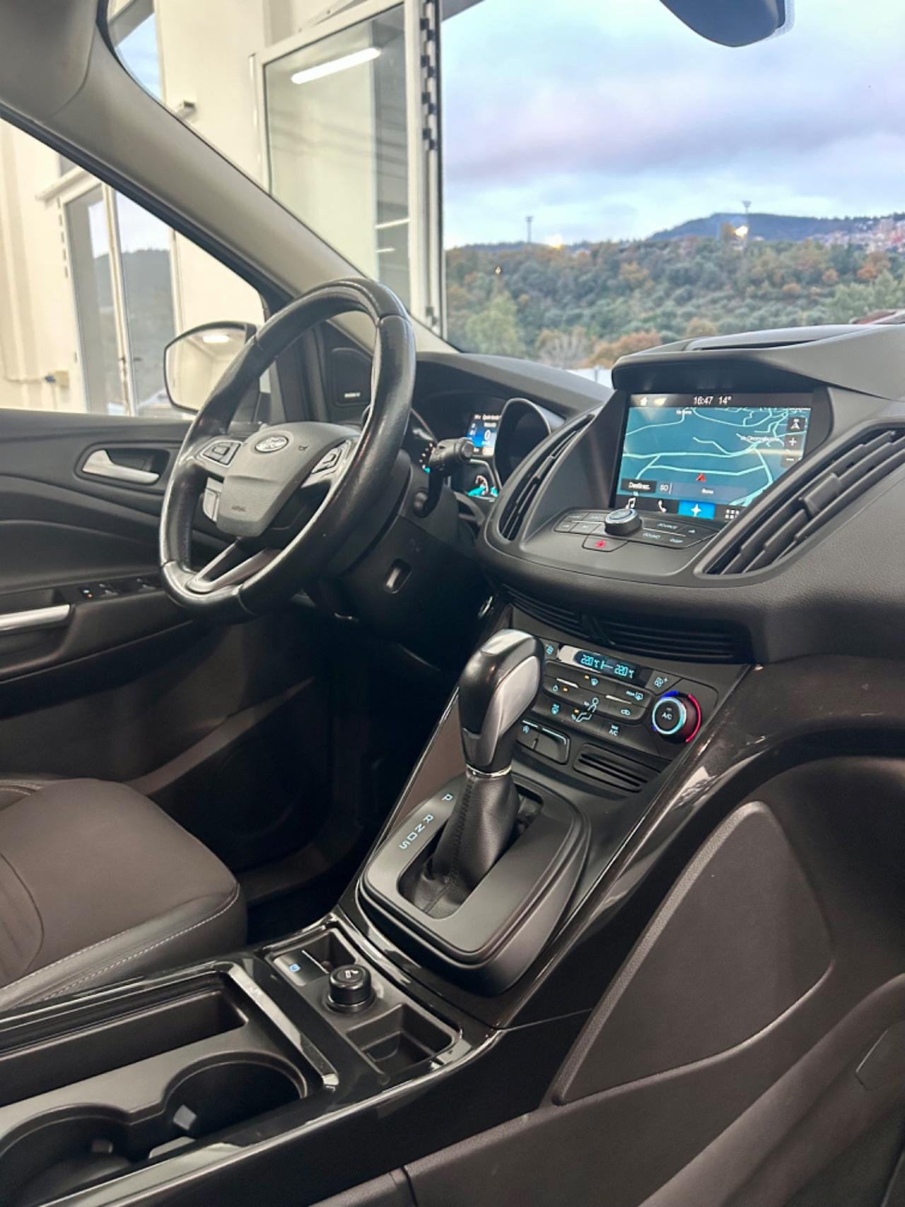 Ford Kuga 2.0 TDCI 150 CV S&S 4WD FINANZIABILE