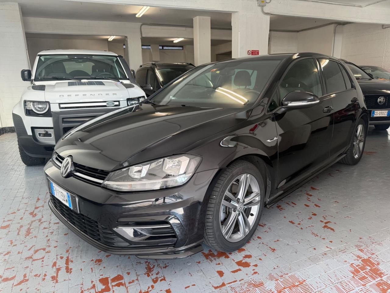 Volkswagen Golf 2.0 TDI DSG 5p R-LINE BlueMotion Technology