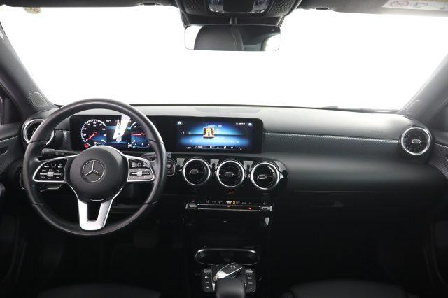 MERCEDES-BENZ A 180 A 200 d Automatic Business Extra