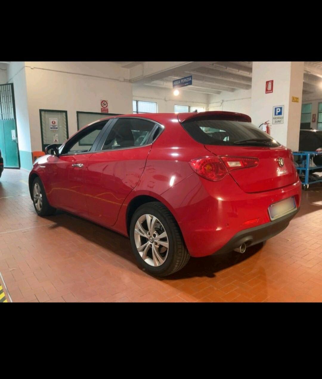 Alfa Romeo Giulietta 1.6 JTDm-2 105 CV Exclusive 2015