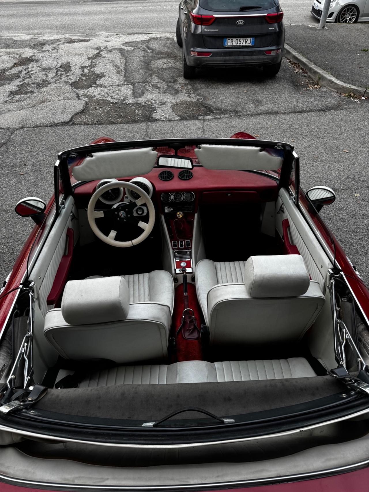 Alfa Romeo Spider 2.0 Veloce