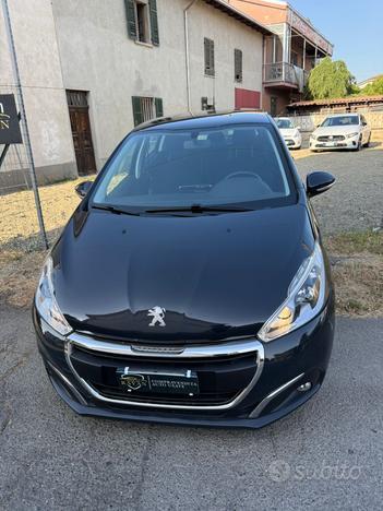 Peugeot 208 1.0 benzina euro 6b 76 mila km