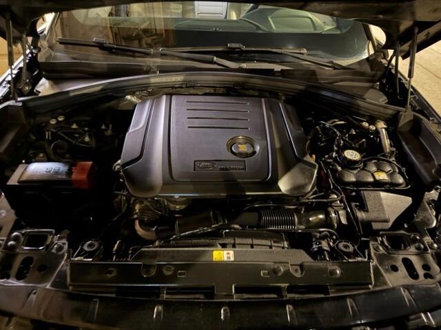 Land Rover Range Velar 2.0D I4 240 CV R-Dynamic S