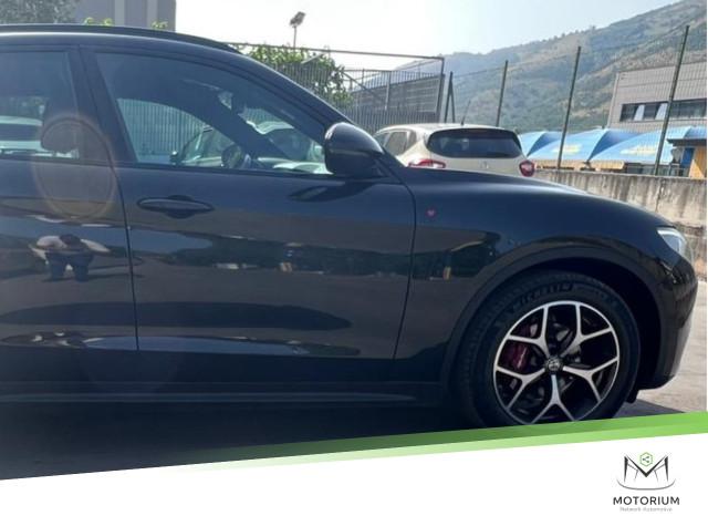Alfa Romeo Stelvio 2.2 Turbodiesel 160 CV AT8 RWD Business
