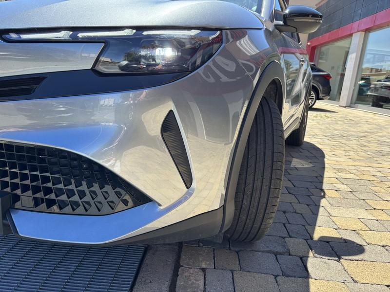 Alfa Romeo Junior 1.2 ibrida 145 cv edct6 FULL LED-APP CONNECT-17"