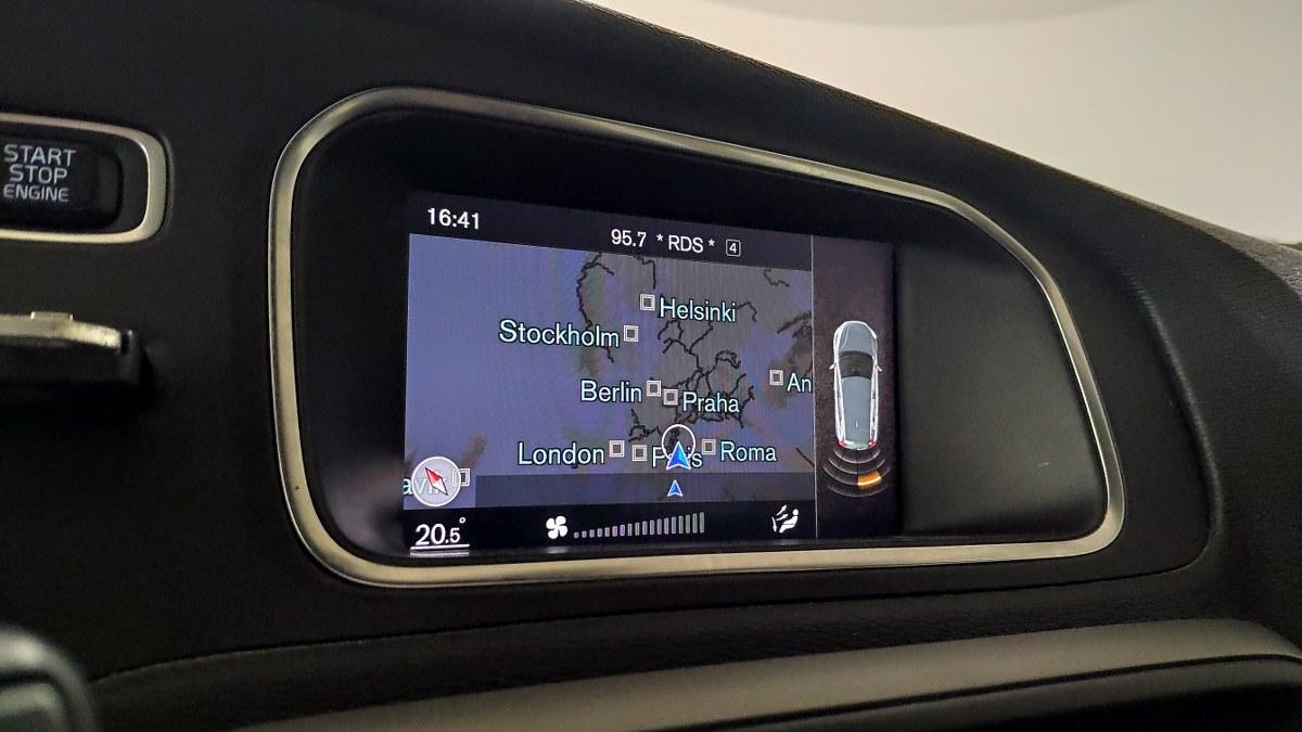 VOLVO V40 D2 Business Plus