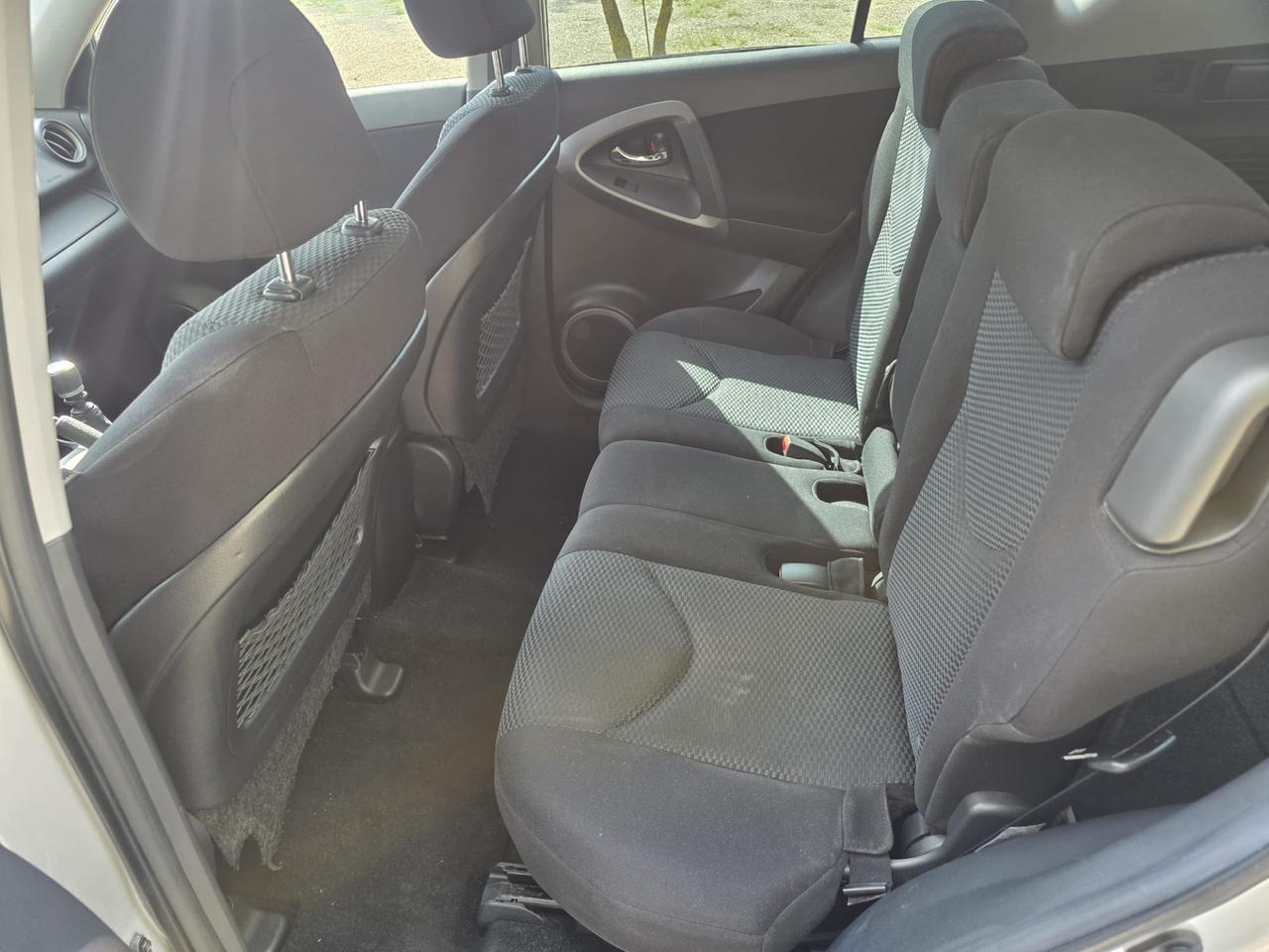 Toyota RAV 4 RAV4 2.2 D-4D 136 CV DPF Luxury