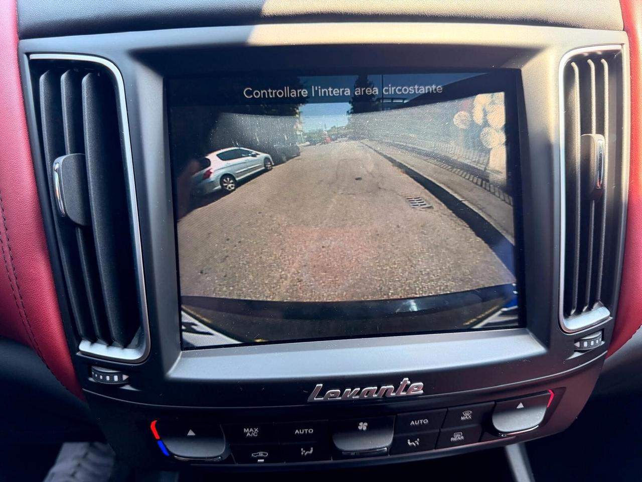 MASERATI LEVANTE 3.0 GRANSPORT Q4 V6 275CV - FULL