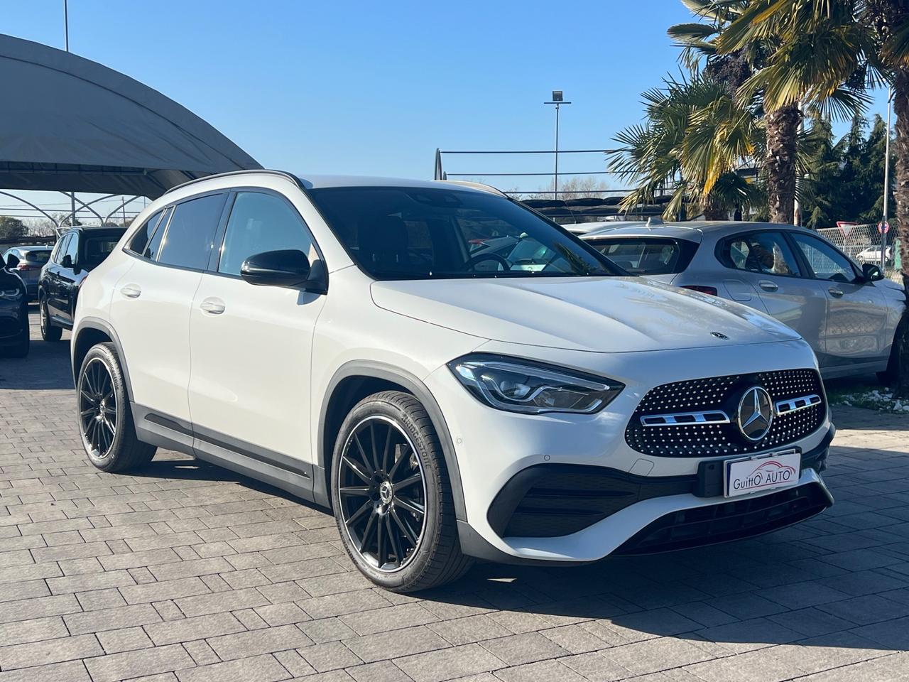 Mercedes-benz GLA 180 d Premium FINANZIABILE