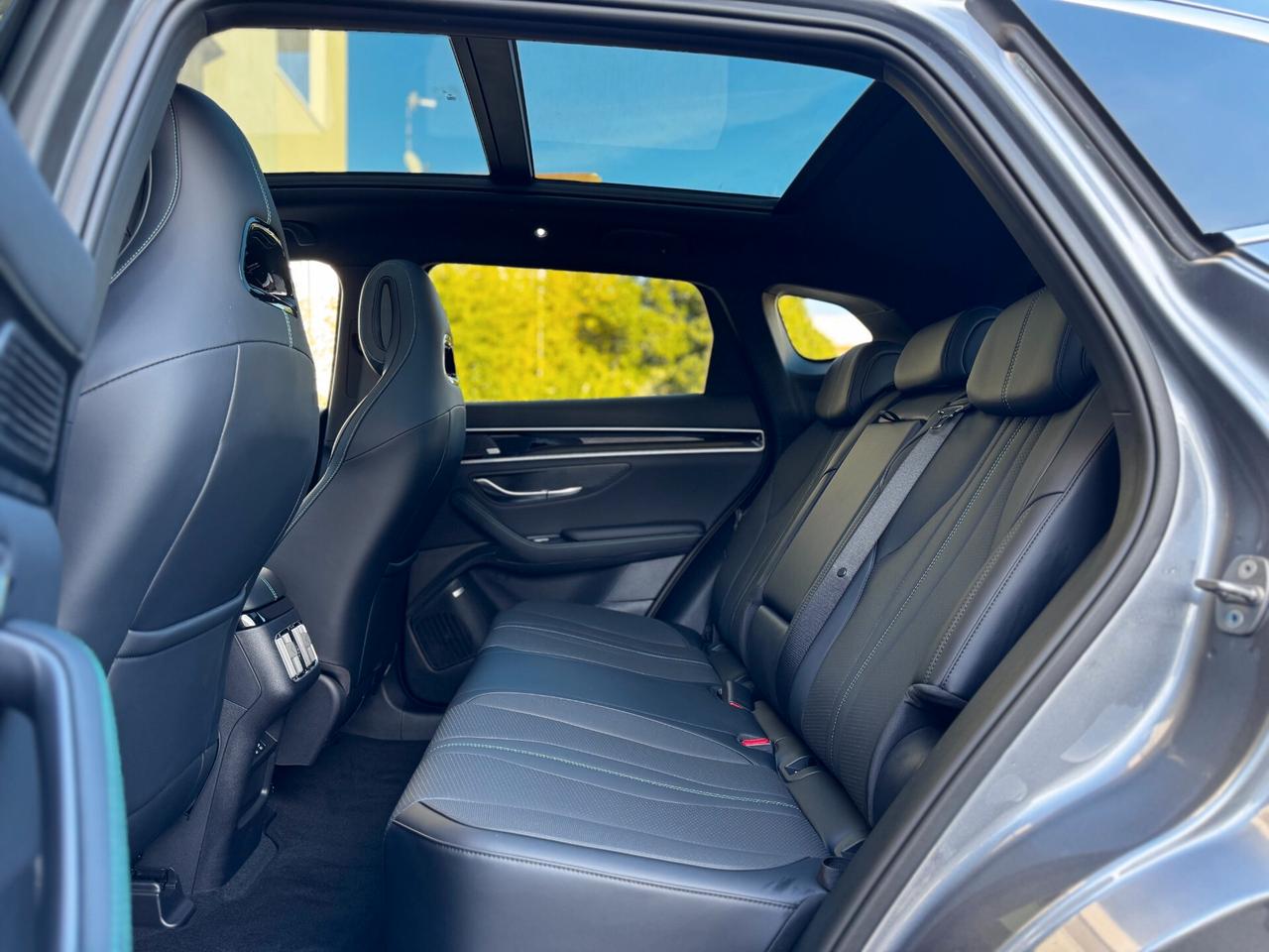 Byd Seal U DMi 1.5 218 CV PHEV Boost, Aziendale, Iva deducibile