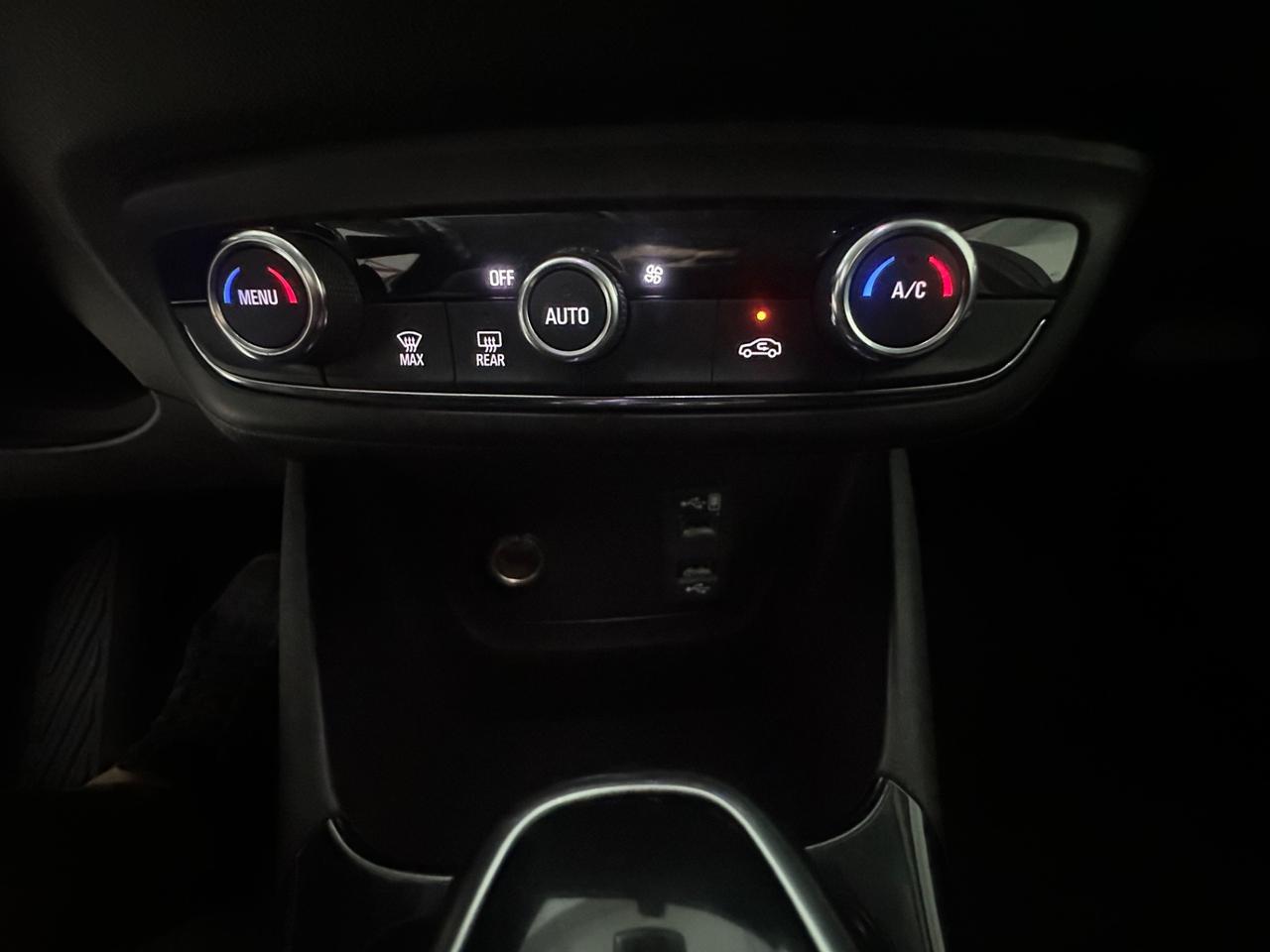 Opel Crossland Crossland X 1.5 ECOTEC D 102 CV Start&Stop Ultimate