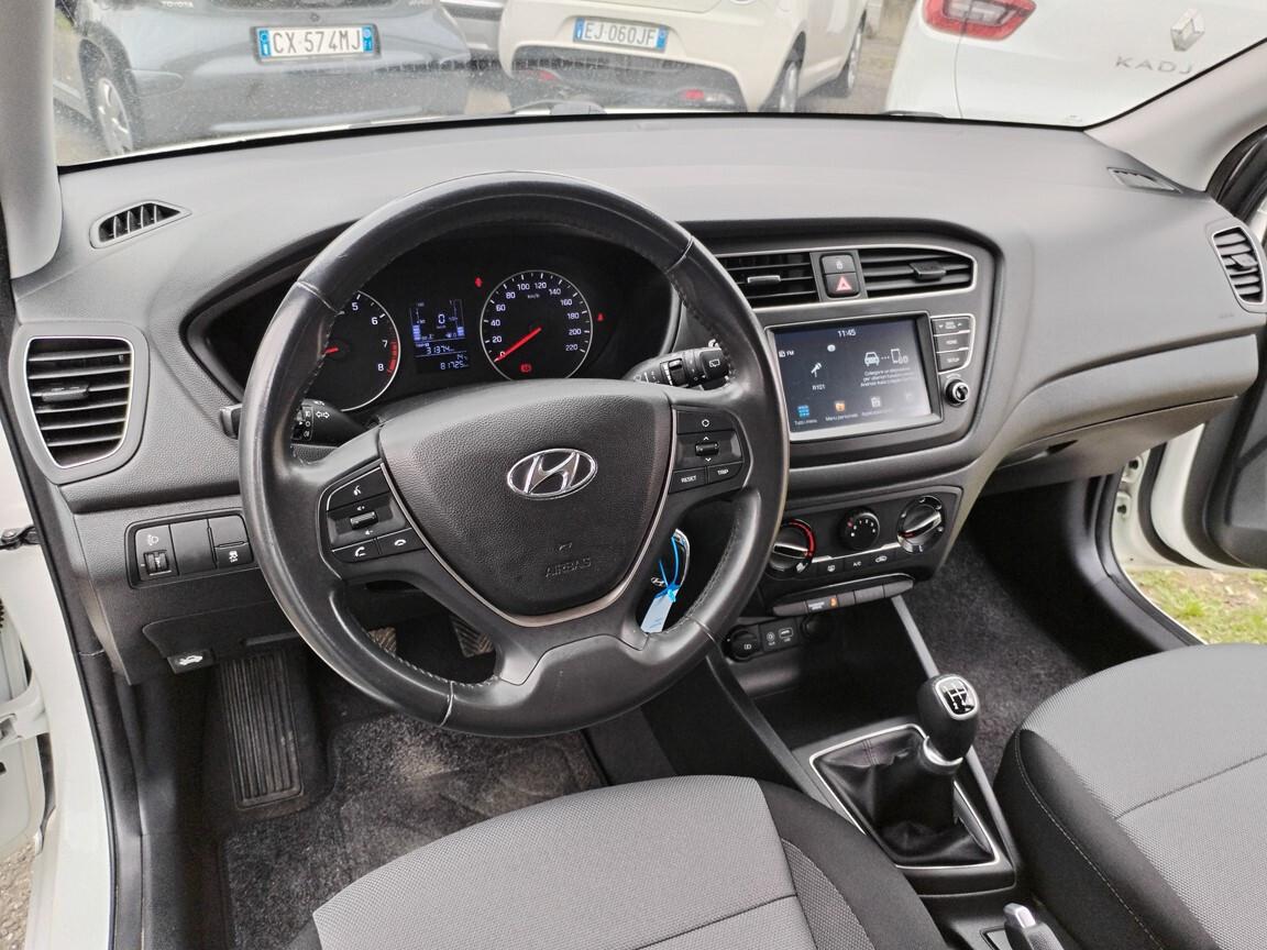 Hyundai i20 1.2 5 porte Connectline 81000km 6/2019 tagliandata